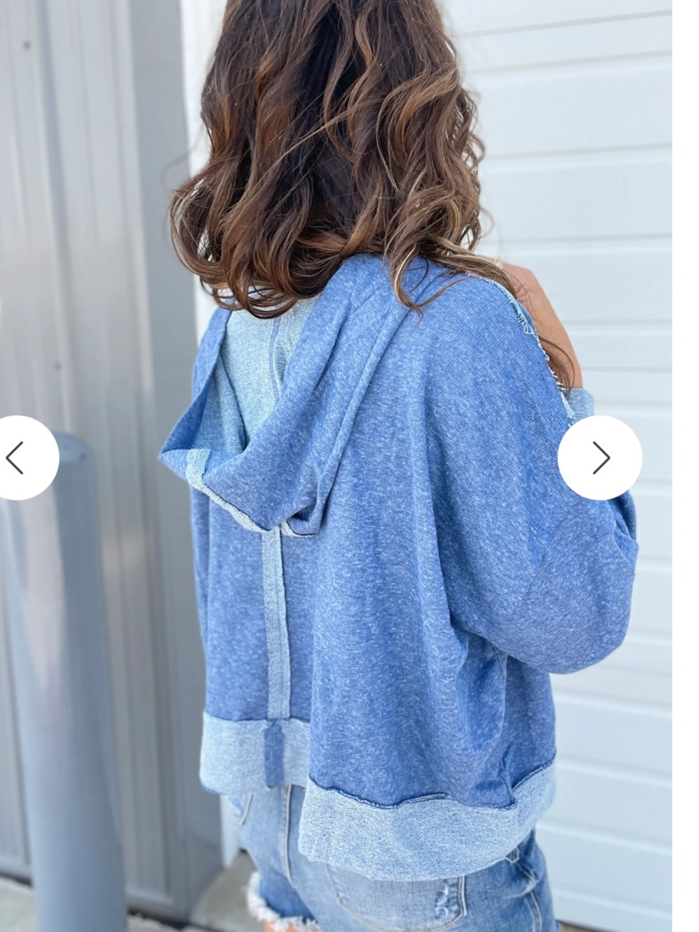 NWT Zenana Heathered Blue Hooded Raglan Sweatshirt with Contrast Trim - Picture 2 of 4